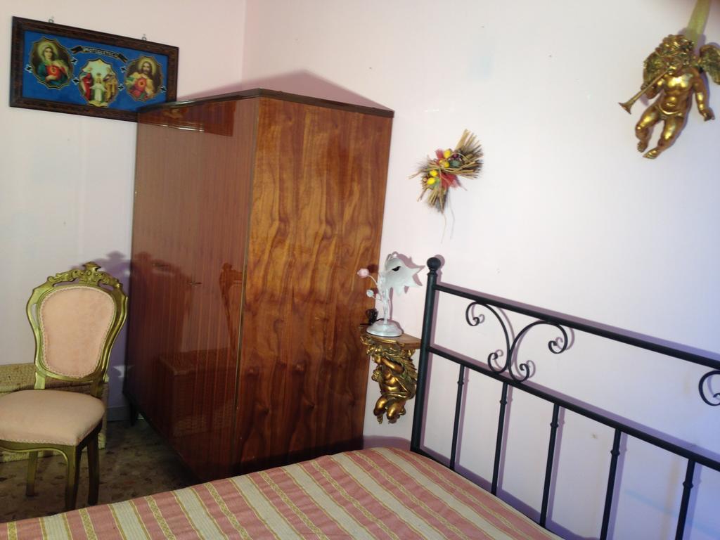 Отель Stanza Bellaria Понтедера Номер фото